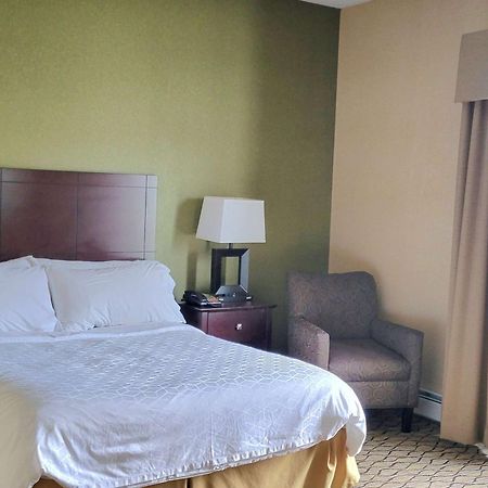 Hotel Wingate By Wyndham Kittanning Extérieur photo