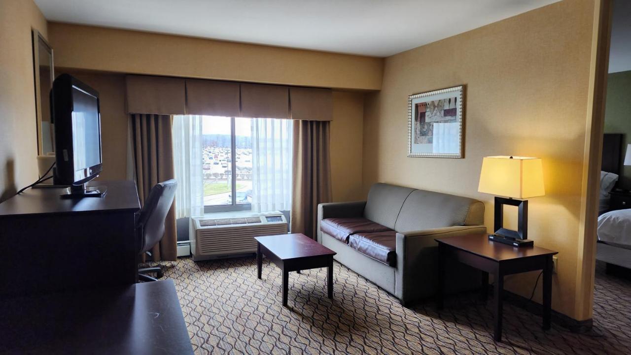 Hotel Wingate By Wyndham Kittanning Extérieur photo