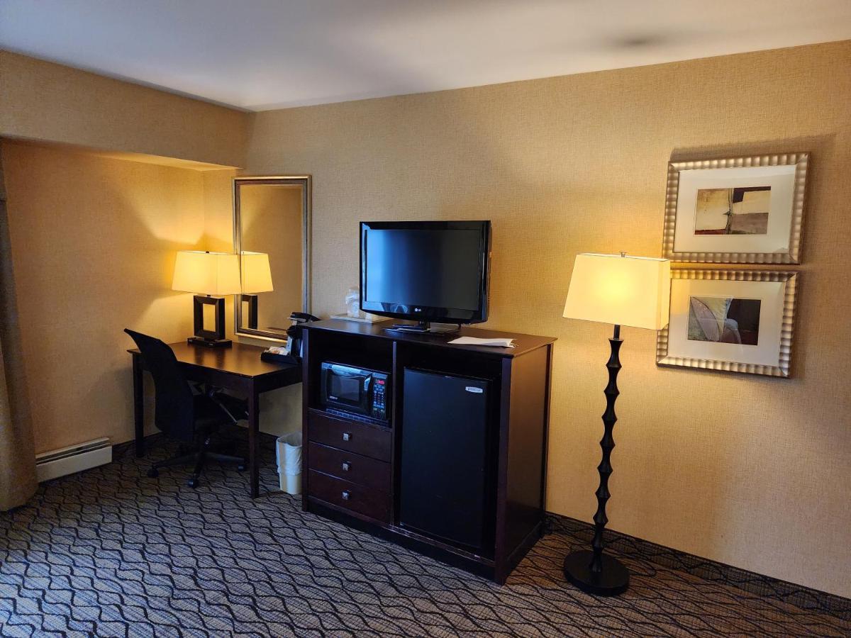 Hotel Wingate By Wyndham Kittanning Extérieur photo