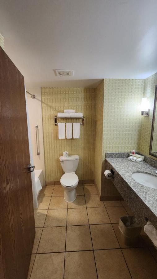 Hotel Wingate By Wyndham Kittanning Extérieur photo